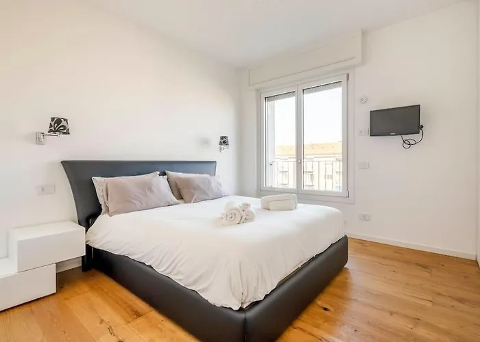 Luvi - Campania Apartment *